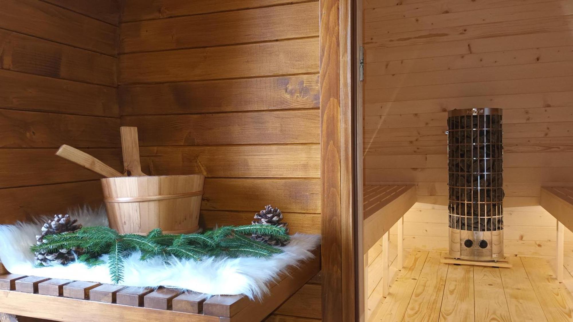 Domek Riverhut - Male Ciche Sauna & Jacuzzi Eksteriør bilde