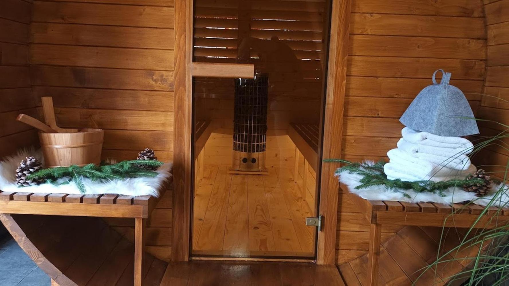 Domek Riverhut - Male Ciche Sauna & Jacuzzi Eksteriør bilde
